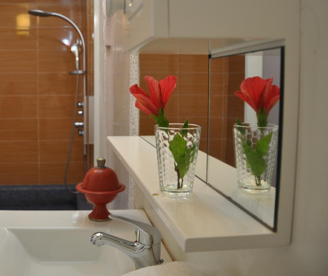 Riad Hamdani Derroua Ngoại thất bức ảnh